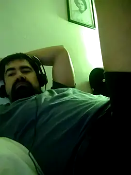 Snapshot of VonDoomdelToro chatting on 02/02/25, 11:19 VonDoomdelToro online show from 02/02/25, 11:19