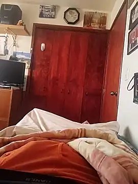 Snapshot of VonDoomdelToro chatting on 03/20/25, 05:04 VonDoomdelToro online show from 03/20/25, 05:04