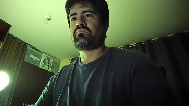 Snapshot of VonDoomdelToro chatting on 05/27/26, 06:10 VonDoomdelToro online show from 05/27/26, 06:10