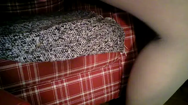 Snapshot of fusskuss2710 chatting on 03/18/25, 01:42 fusskuss2710 online show from 03/18/25, 01:42