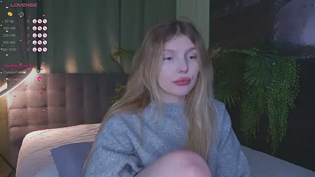 Snapshot of _aleksa_ chatting on 12/04/24, 12:36  aleksa  online show from 12/04/24, 12:36