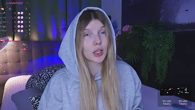 Snapshot of _aleksa_ chatting on 12/06/24, 08:59  aleksa  online show from 12/06/24, 08:59