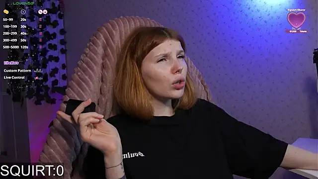 Snapshot of _aleksa_ chatting on 02/01/25, 05:49  aleksa  online show from 02/01/25, 05:49