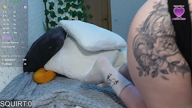 Snapshot of _aleksa_ chatting on 03/02/25, 08:18  aleksa  online show from 03/02/25, 08:18