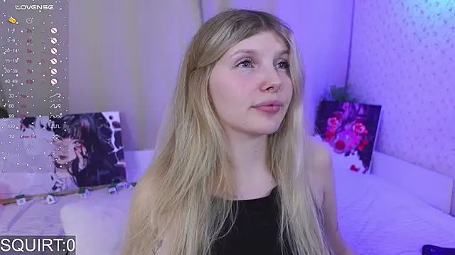 Snapshot of _aleksa_ chatting on 10/03/25, 05:32  aleksa  online show from 10/03/25, 05:32