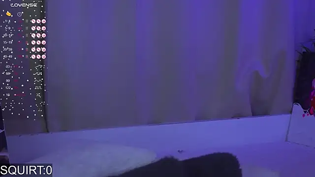 Snapshot of _aleksa_ chatting on 10/04/25, 04:38  aleksa  online show from 10/04/25, 04:38