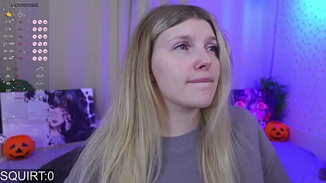 Snapshot of _aleksa_ chatting on 10/15/25, 05:51  aleksa  online show from 10/15/25, 05:51