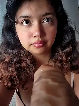 Peach Girll online show from 02/08/25, 04:36