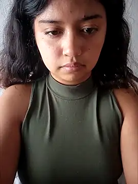 Peach Girll online show from 03/08/25, 05:01