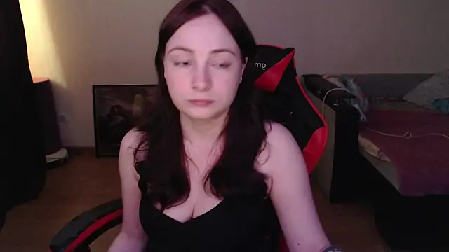 Laralianna online show from 05/21/26, 05:31