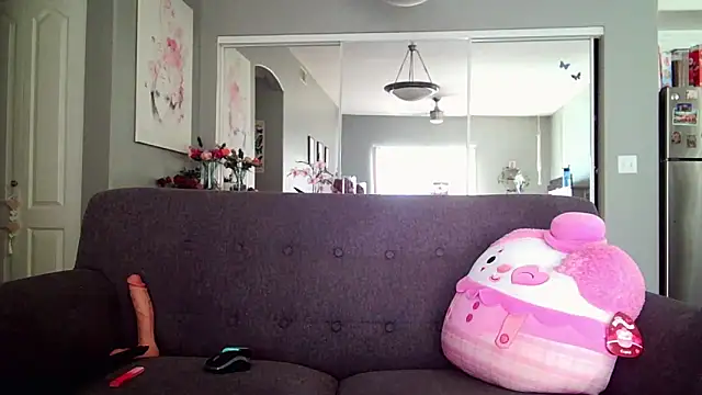 Lexi Shocker online show from 02/18/25, 10:03