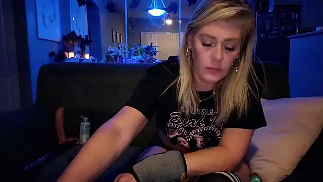 Lexi Shocker online show from 09/25/25, 07:12