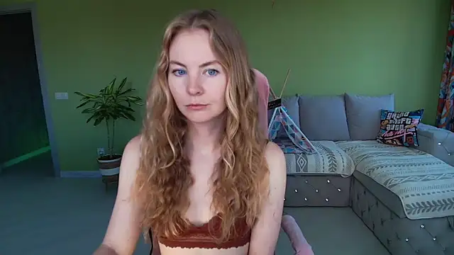 Cuddle Cat online show from 06/25/26, 04:45