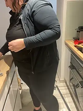 sweeti Em online show from 01/10/26, 05:37