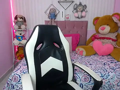 cum bigass online show from 09/23/25, 12:08