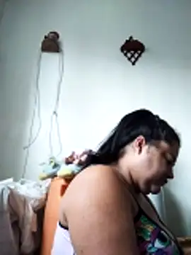 Monseratte21 online show from 11/28/25, 12:41