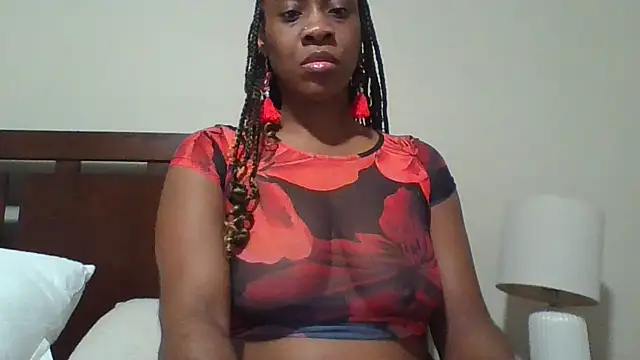 Snapshot of MsJuicy chatting on 05/05/26, 05:26 MsJuicy online show from 05/05/26, 05:26