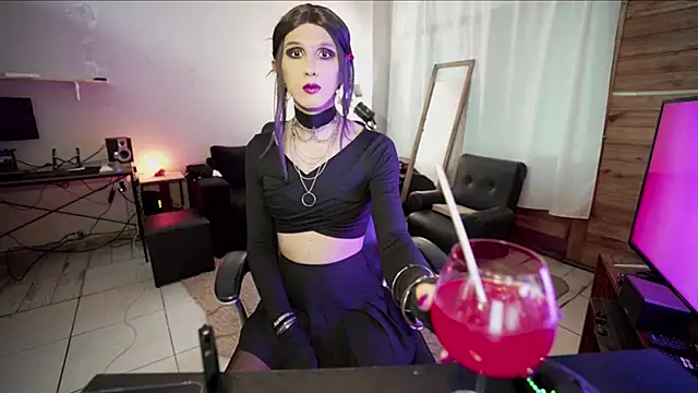 Snapshot of brenda_nataliaok chatting on 12/07/24, 04:53 brenda nataliaok online show from 12/07/24, 04:53