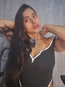 Valentinne z online show from 11/29/25, 03:59