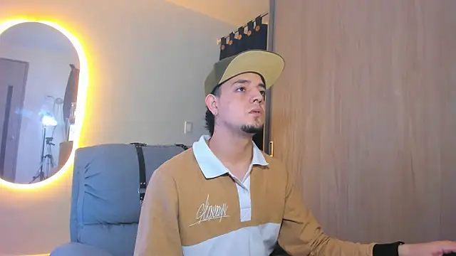 alejandro calderon1 online show from 01/19/25, 04:22