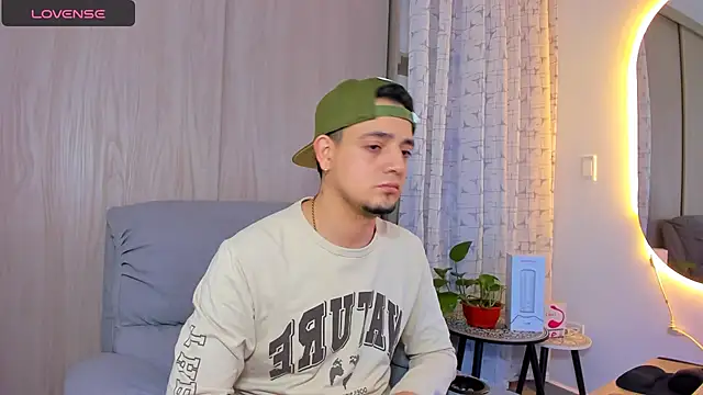 alejandro calderon1 online show from 09/19/25, 02:13