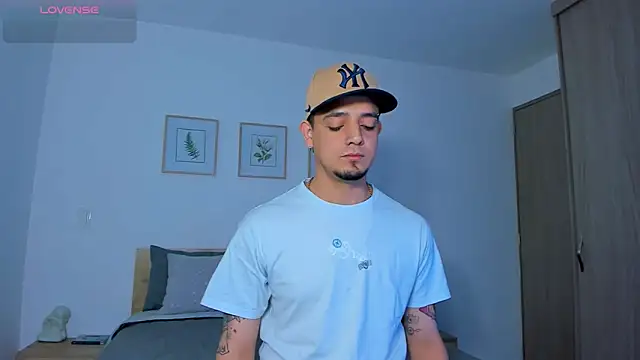 alejandro calderon1 online show from 11/26/25, 09:32