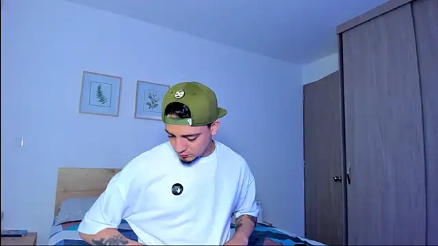 alejandro calderon1 online show from 11/29/25, 08:50