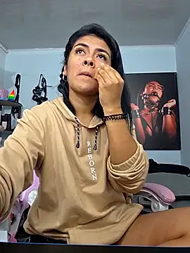 Hannah-grace online show from 10/05/25, 12:36