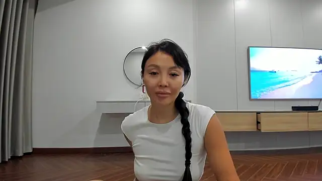 Snapshot of keiko_hot chatting on 03/08/26, 04:00 keiko hot online show from 03/08/26, 04:00