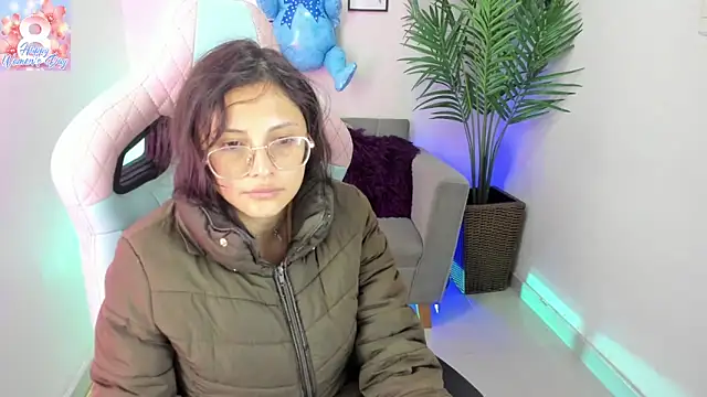 Kyomi chang online show from 03/11/25, 12:17