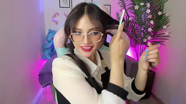 Kyomi chang online show from 03/20/25, 03:58