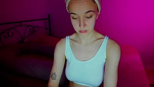 SexyCocobutt online show from 12/06/24, 11:00