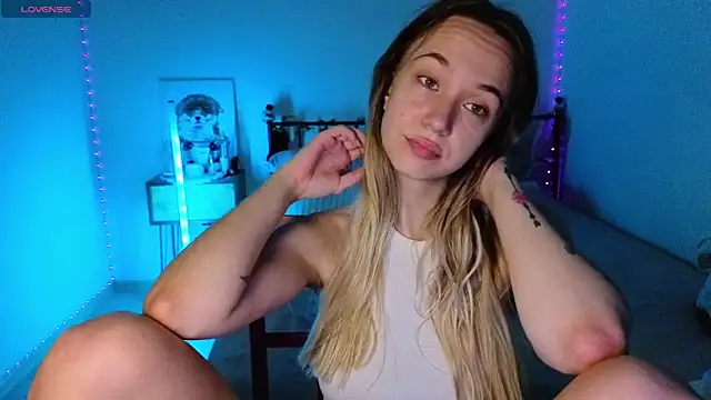 SexyCocobutt online show from 09/11/25, 08:14