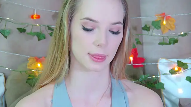 GentleRossi online show from 10/24/25, 03:08