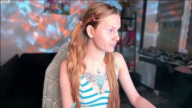 Snapshot of Chanel_Gill chatting on 02/16/26, 06:15 Chanel Gill online show from 02/16/26, 06:15