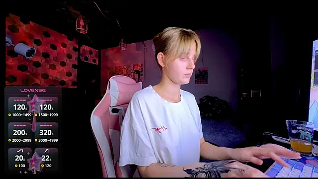 Chanel Gill online show from 06/28/26, 08:26