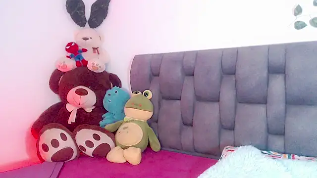 little star porn online show from 02/13/25, 12:13