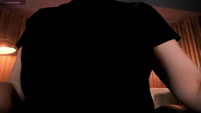 Snapshot of JennaOlsonX chatting on 02/26/25, 06:21 JennaOlsonX online show from 02/26/25, 06:21