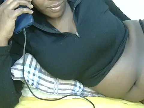 Snapshot of Sweettkendy chatting on 08/01/26, 05:40 Sweettkendy online show from 08/01/26, 05:40