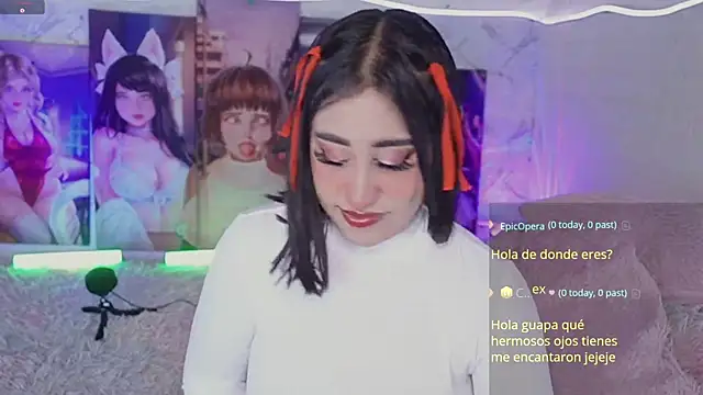 Snapshot of MiaMammie chatting on 12/26/24, 08:50 MiaMammie online show from 12/26/24, 08:50