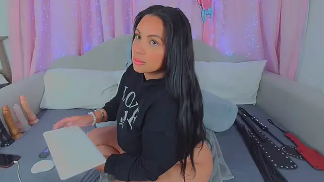 MeghanXO online show from 09/28/25, 01:38