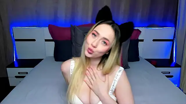 AriaSugar online show from 12/06/24, 07:10