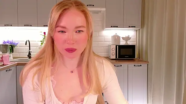 Veronika Mitchel online show from 02/16/26, 04:47