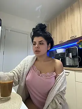 Scarlett-Dream online show from 10/28/25, 07:01