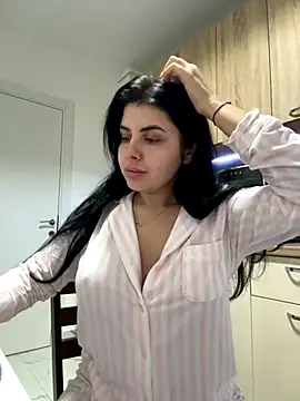 Scarlett-Dream online show from 12/15/25, 04:06