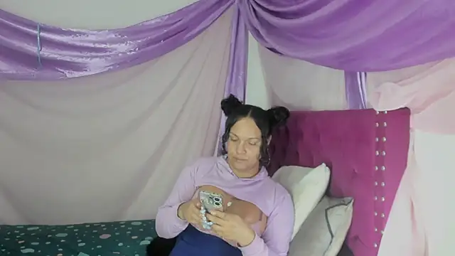 sirenadirtysexxx online show from 10/28/25, 03:43