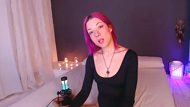 Snapshot of KarlaLuar_ chatting on 01/28/25, 06:17 KarlaLuar online show from 01/28/25, 06:17