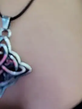 Snapshot of KarlaLuar_ chatting on 02/13/25, 06:48 KarlaLuar online show from 02/13/25, 06:48