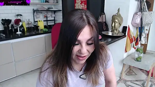 Myrnasexxx online show from 06/27/26, 04:01