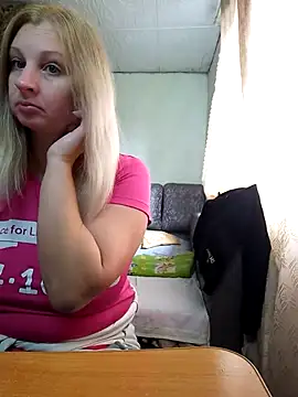 BustyBlond online show from 10/12/25, 10:03